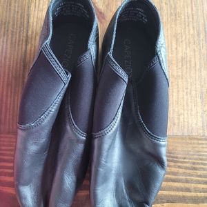Capezio Slip On Jazz, black, size 6 M